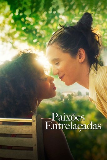 Capa de Paixões Entrelaçadas